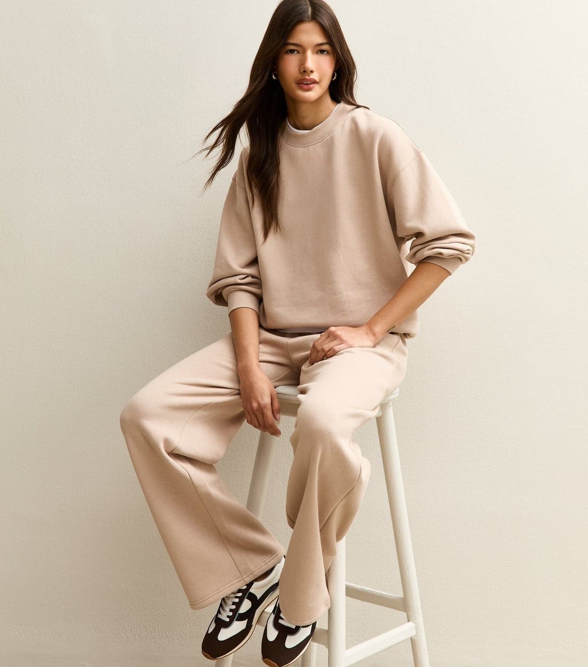 New Look Women's Mink Elasticated Waist Wide Leg Joggers New Look