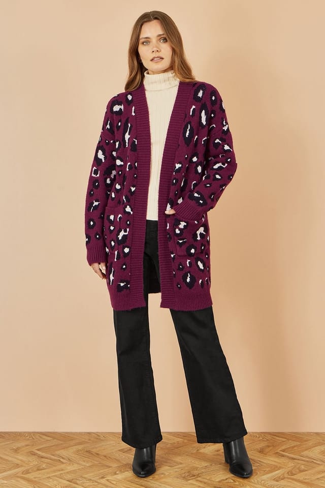 Yumi Yumi Women's Burgundy Animal Intarsia Long Cardigan - 2