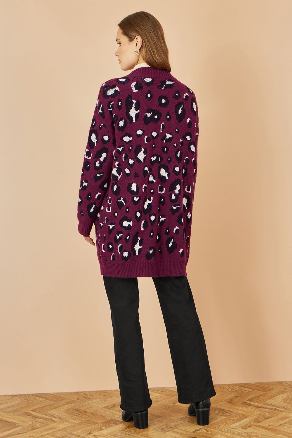 Yumi Yumi Women's Burgundy Animal Intarsia Long Cardigan - 3