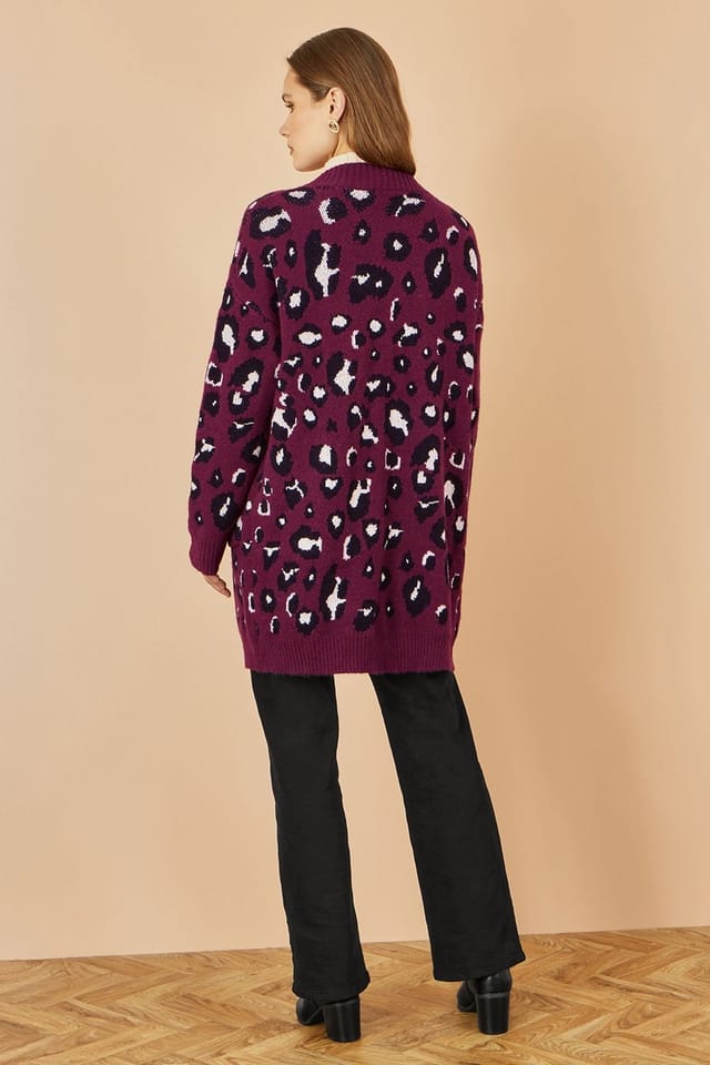 Yumi Yumi Women's Burgundy Animal Intarsia Long Cardigan - 3