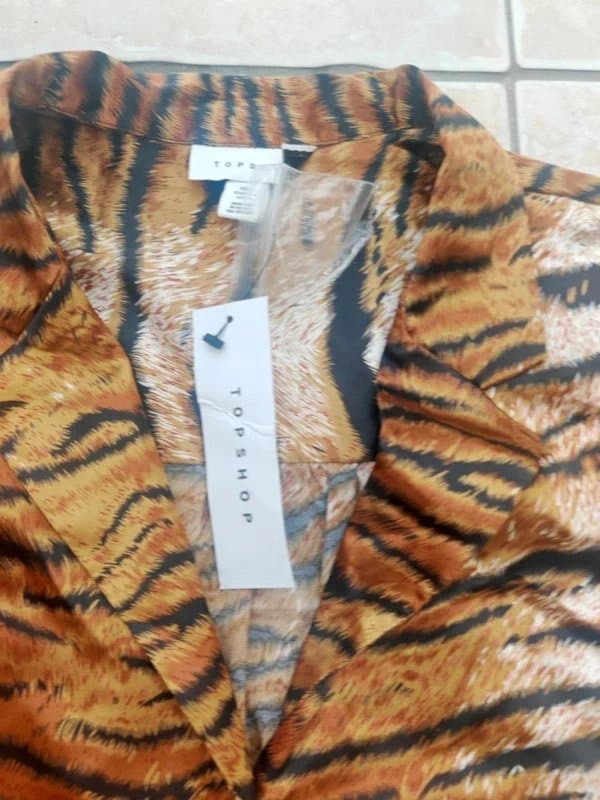Topshop Topshop brown tiger print animal satin long sleeve button up shirt ladies blouse top uk 8 New