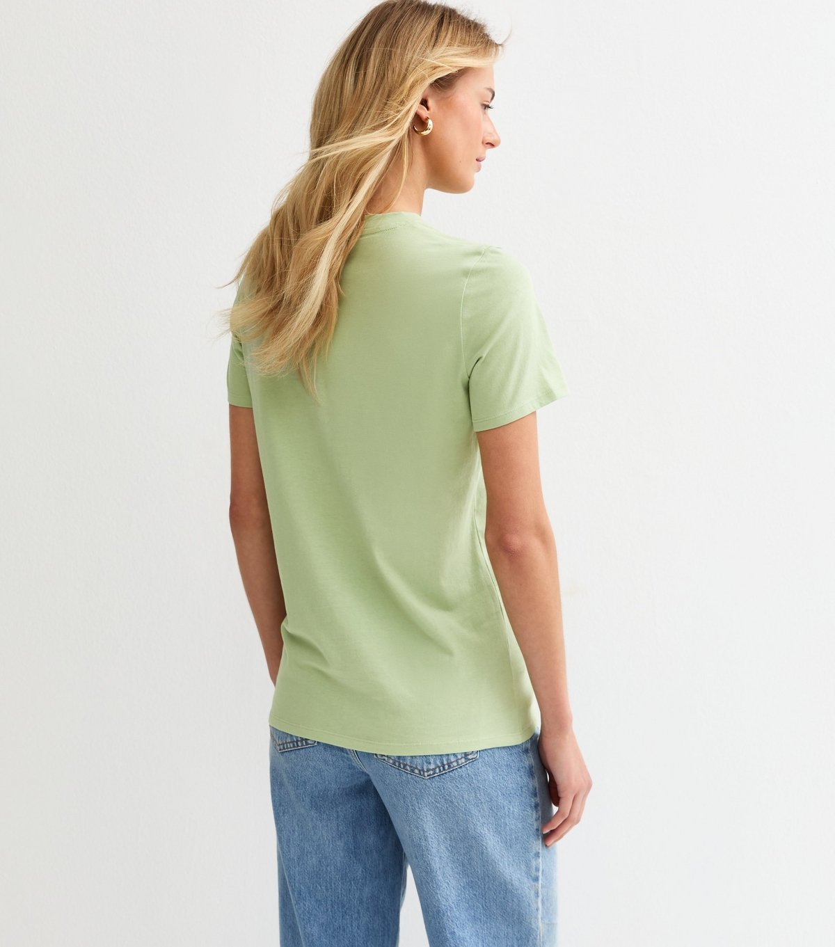 New Look Women's Tall Green Daisy Print T-Shirt New Look - 4