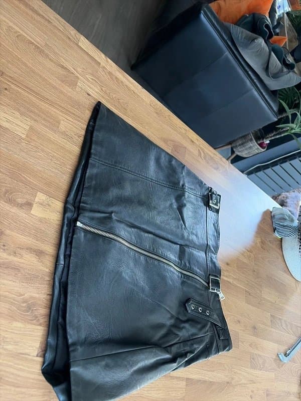 Topshop Topshop faux leather skirt