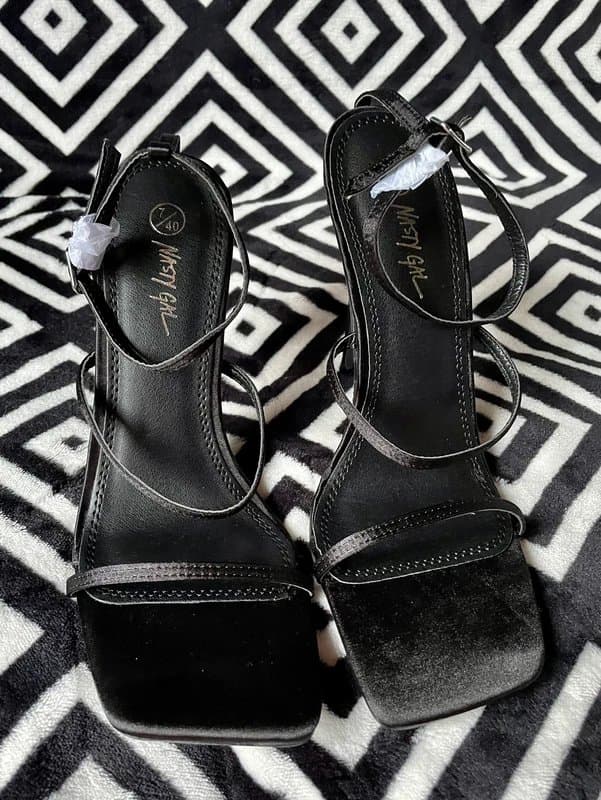 Nasty Gal 🖤 Nasty Gal Black Satin Strappy Ankle Steal High Heel Sandals Shoes 7 40 BNWT