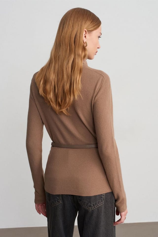 Dilvin Dilvin Women's Belted Turtleneck Knit Sweater in Camel - 2