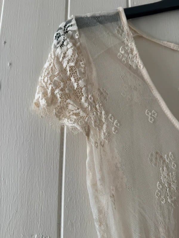 Topshop Vintage Topshop cream lace short sleeve blouse top