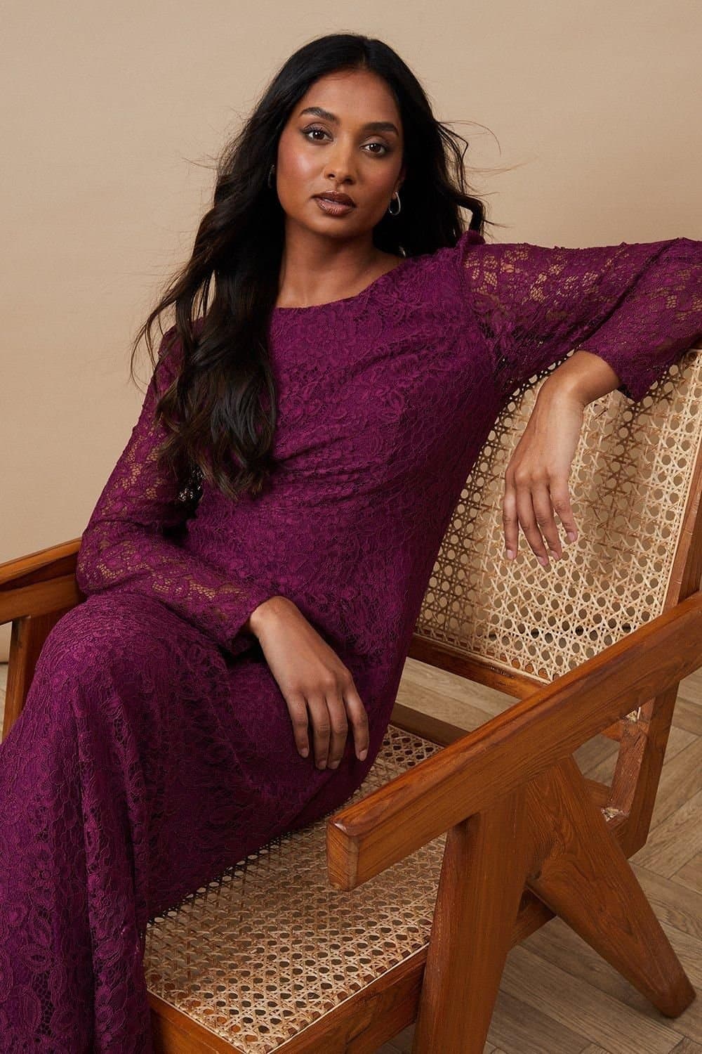 Oasis Oasis Women's Petite Occasion Lace Cut Out Back Midi Dress in Plum