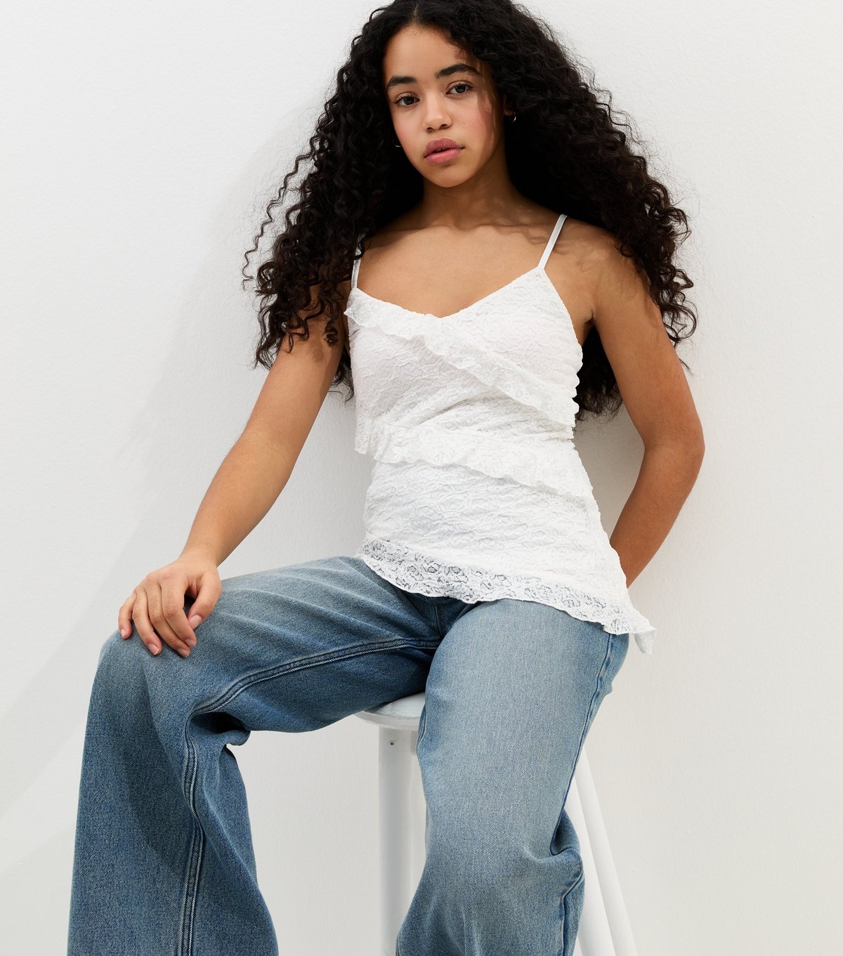 New Look Girls' White Ruffle Trim Asymmetric Lace Cami Top New Look - 3