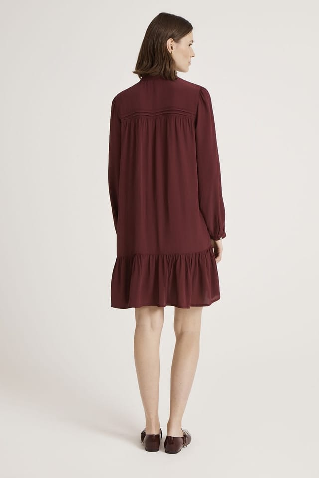 Finery London Finery London Women's Beccy Crepe Short Dress in Aubergine - 3