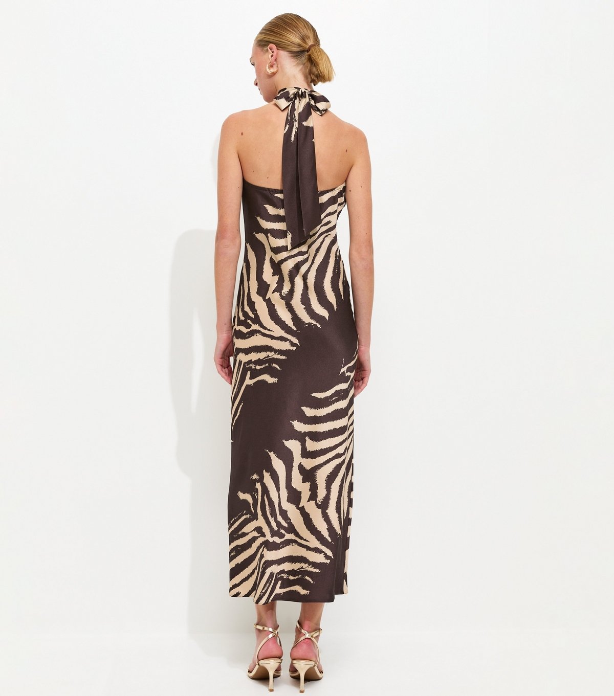 New Look Women's Brown Satin Zebra Print Halterneck Midi Dress New Look - 4