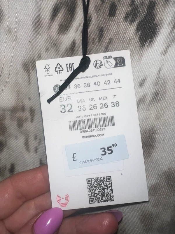 Bershka Zara beautiful Jeans brand new
