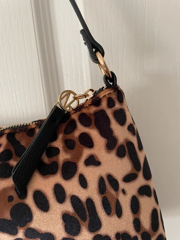 New Look Asos New Look Brown Leopard Print Faux Velvet Velour Leather O Ring Mini Shoulder Bag New - 1