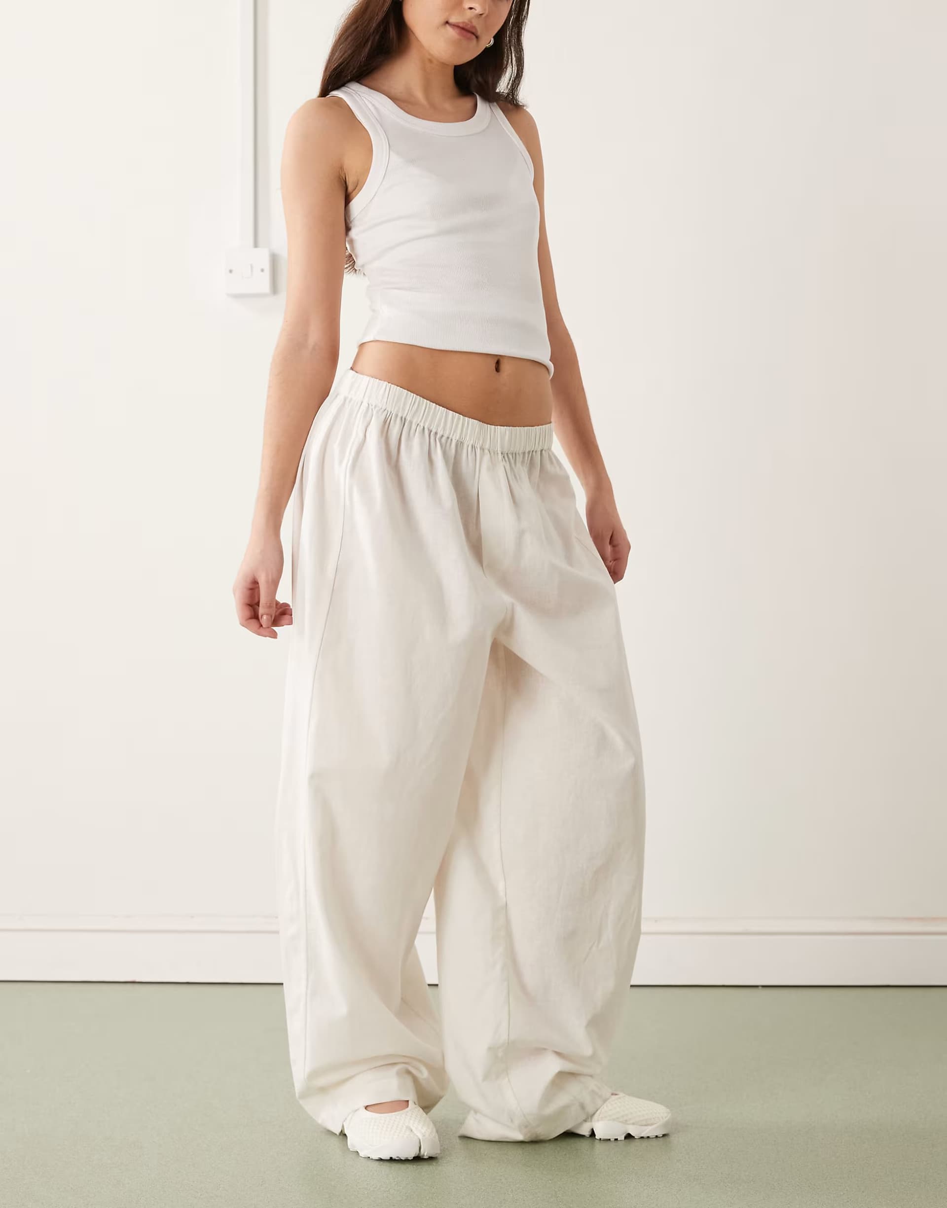 ASOS COLLUSION XL balloon pant with linen in white