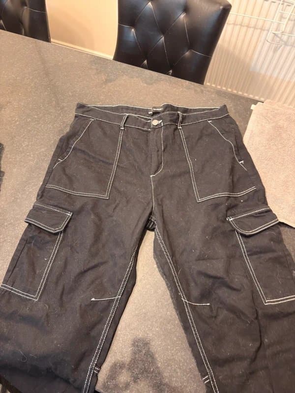 Bershka Cargos pants