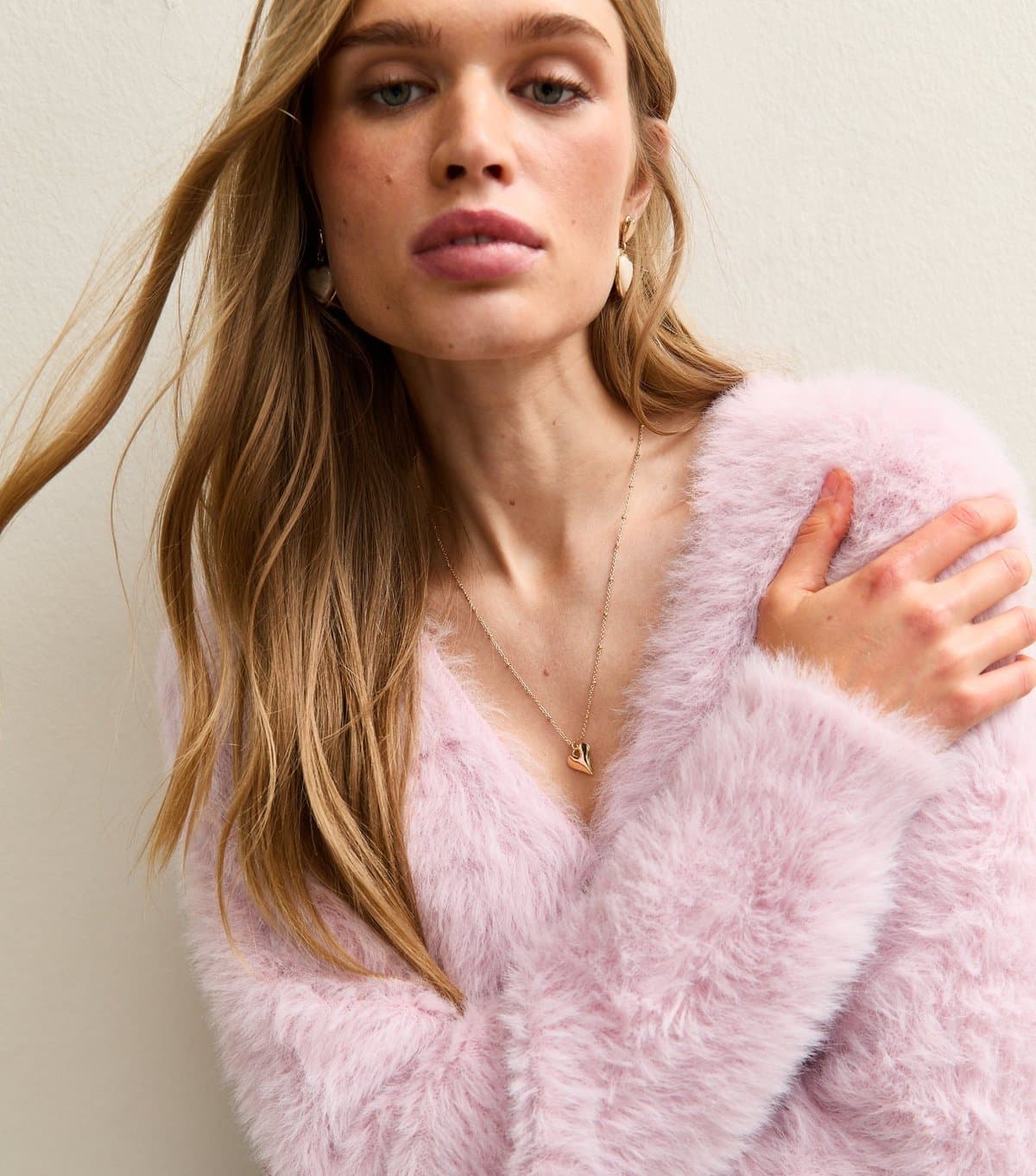 New Look Women's Light Pink Super Fluffy Button Up Cardigan New Look