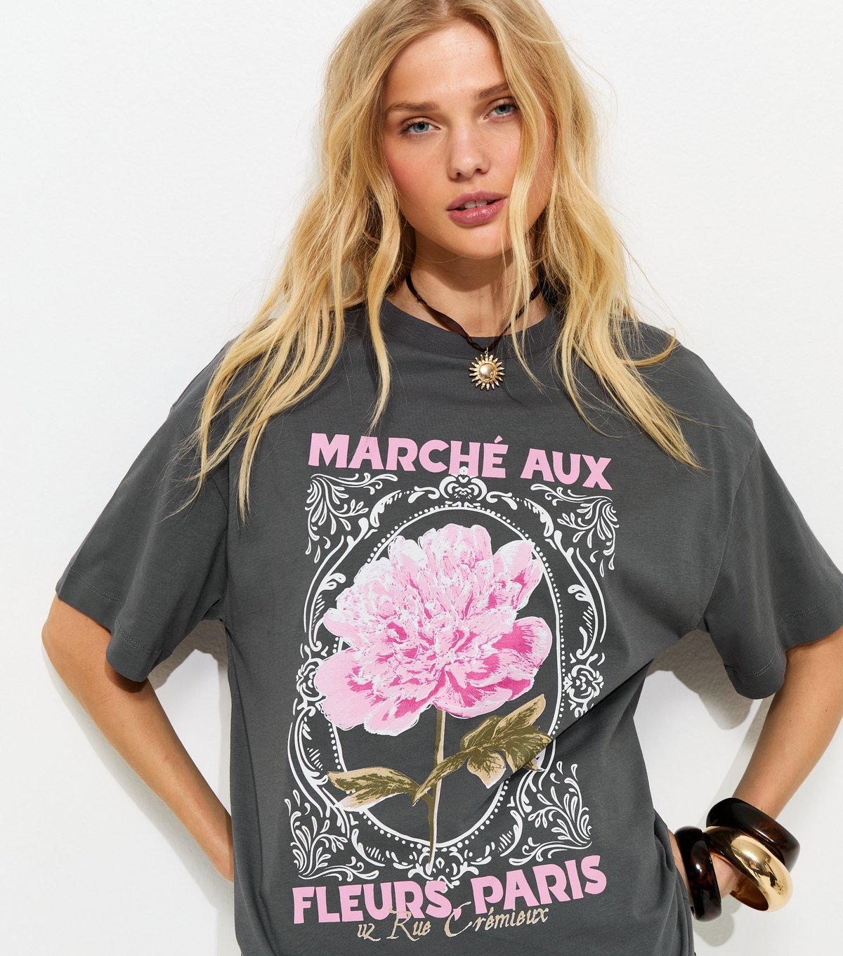 New Look Women's Dark Grey Oversized Flower Print Lace Hem T-Shirt New Look - 4