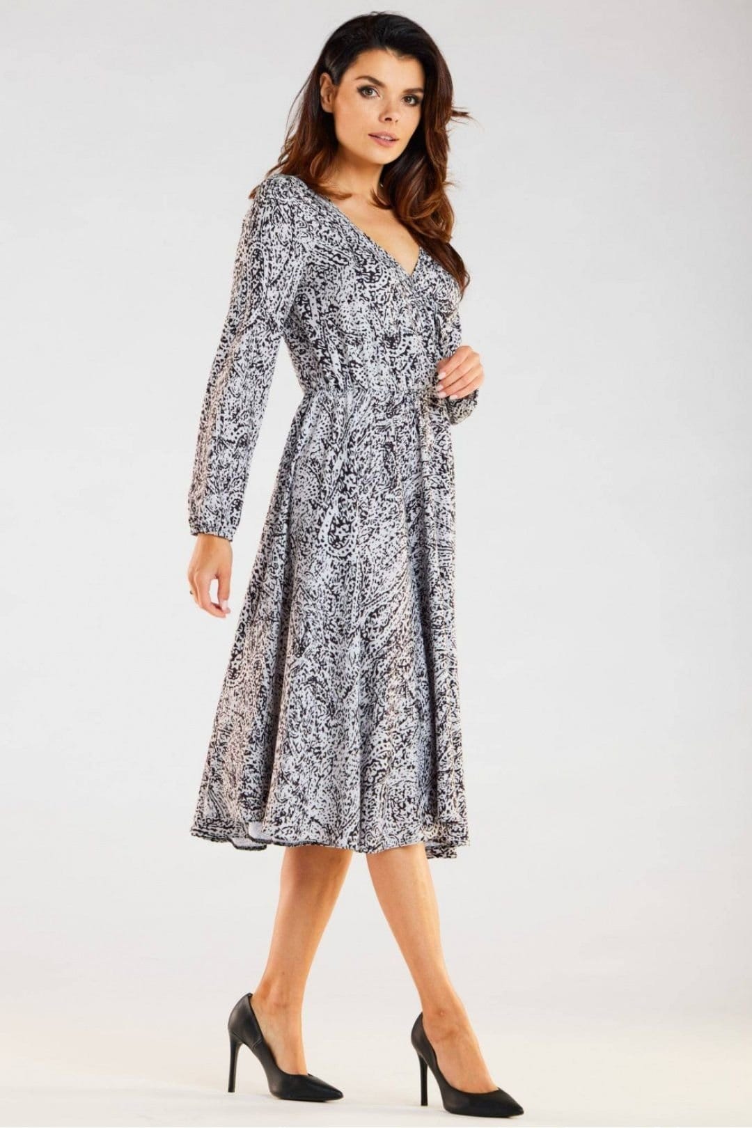 Love Lace Love Lace Women's Midi Day Dress Envelope Neck Long Sleeve Flared in White - 4