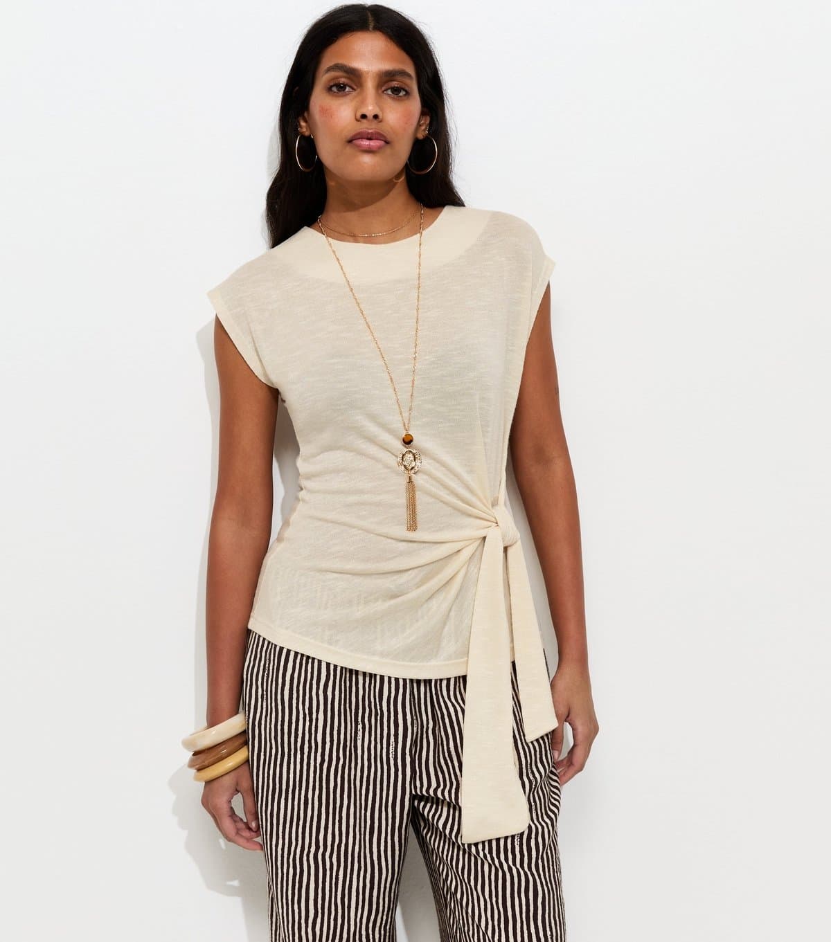 New Look Women's Cream Soft Touch Slubby Tie Front Top New Look