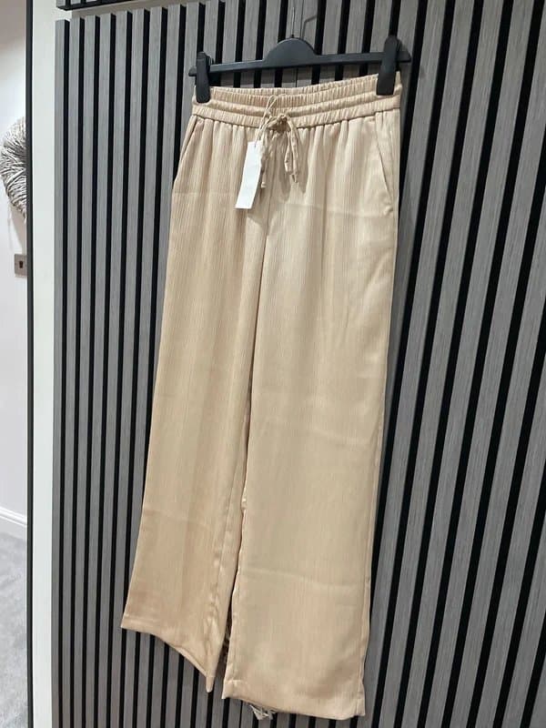 Zara Zara wide leg trousers
