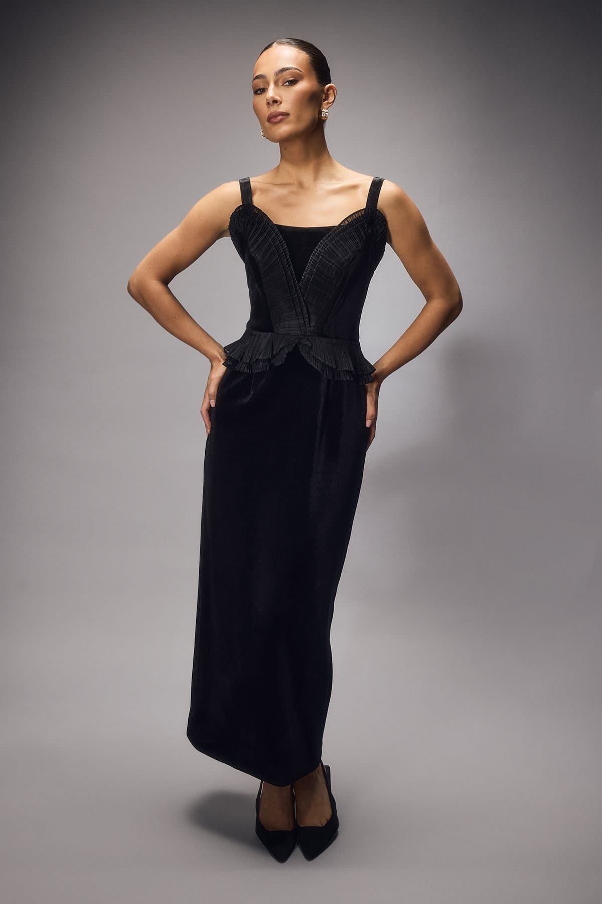 Coast Coast Women's Muse Ruffle Detail Velvet Pencil Midi Dress in Black