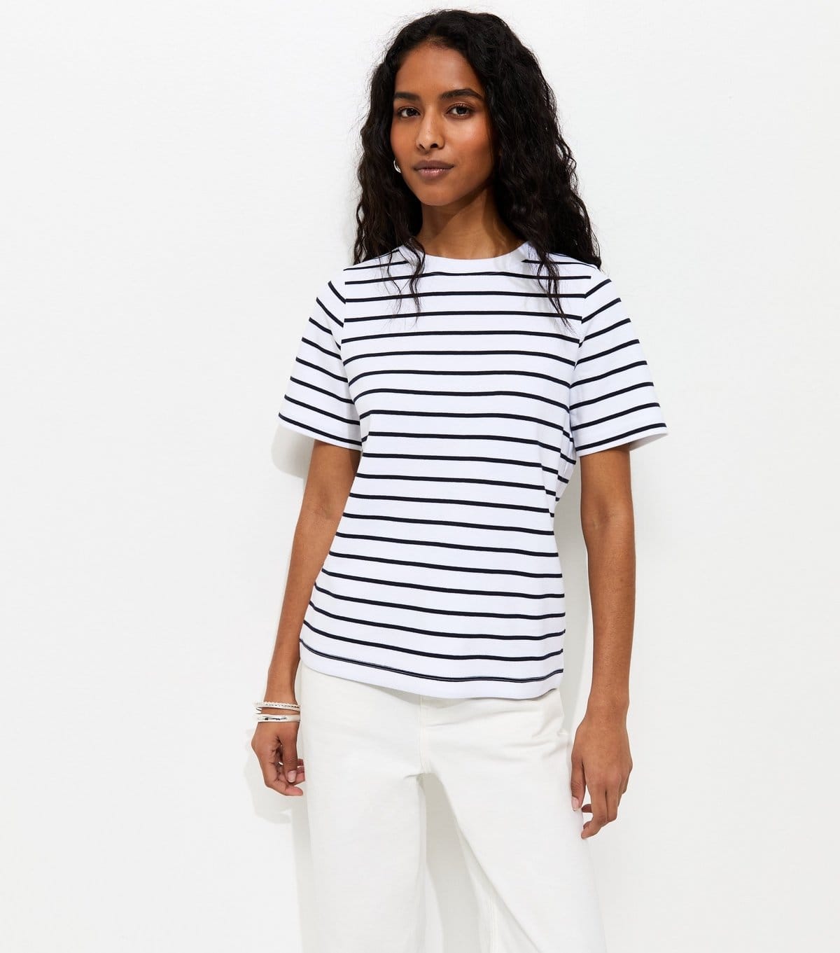 New Look Women's Premium White and Black Heavyweight Cotton Striped T-Shirt New Look - 4