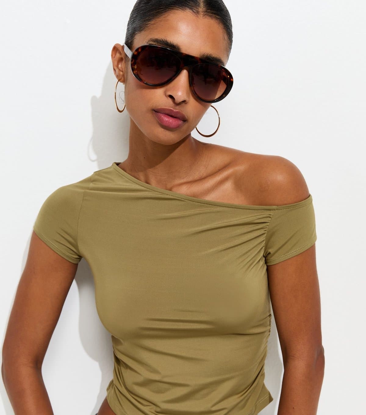 New Look Women's Light Khaki Off Shoulder Gathered Side Top New Look
