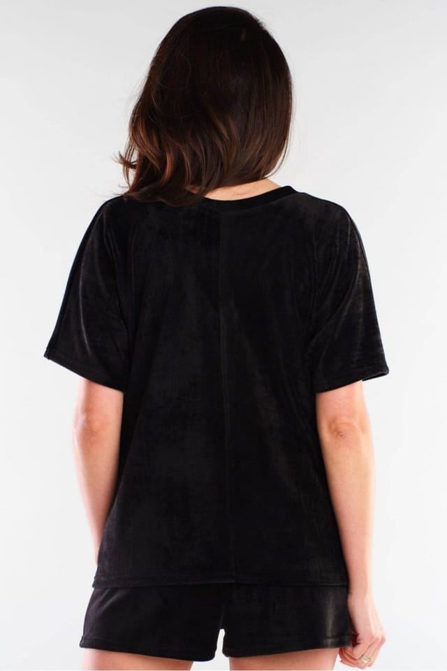 Love Lace Love Lace Women's No Crease Velour Loose Fit Shorts in Black - 3