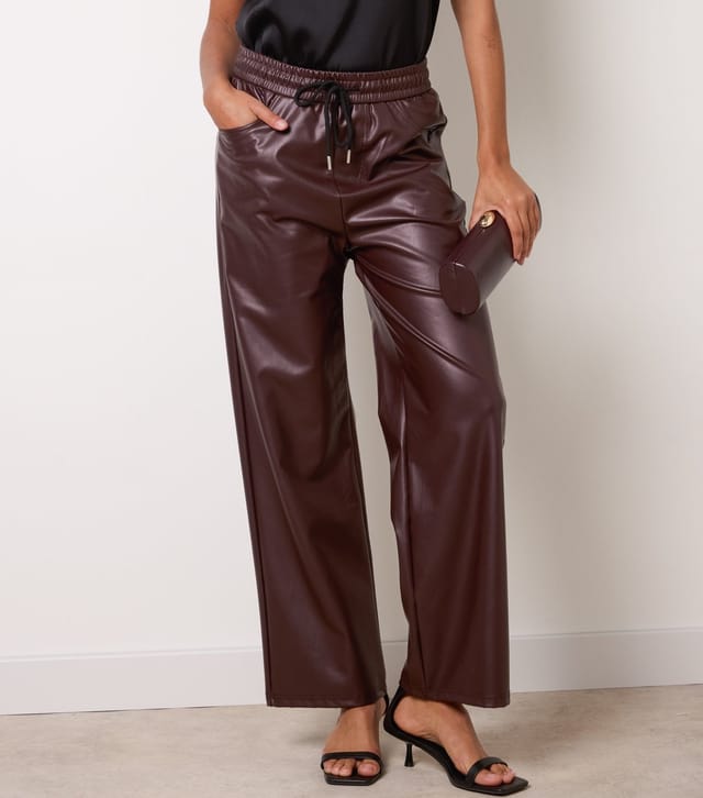 Blue Vanilla Women's Dark Brown Faux Leather Wide Leg Trousers Blue Vanilla New Look - 2