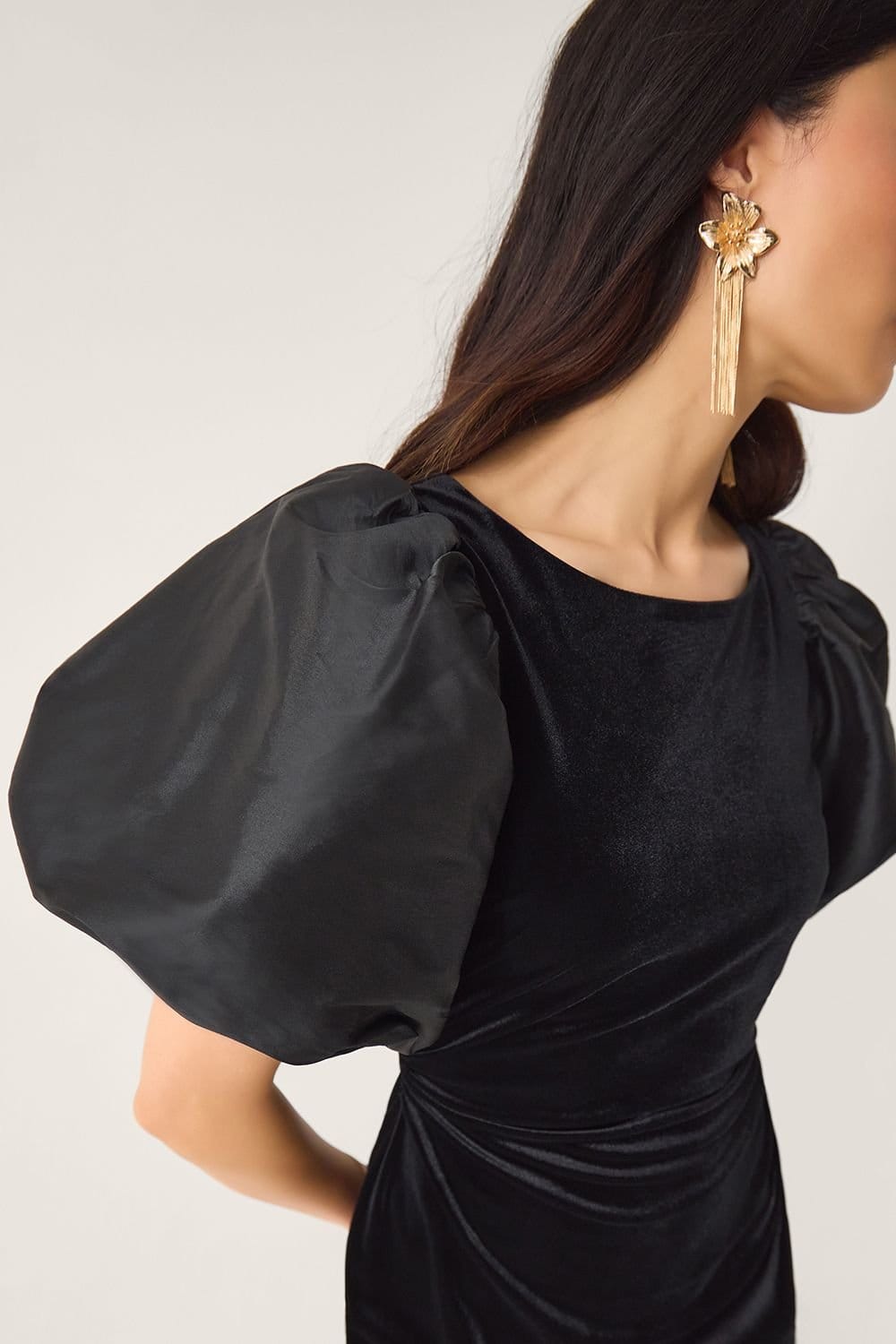 Monsoon Monsoon Women's Sadie Puff Sleeve Velvet Midi Dress Black - 4