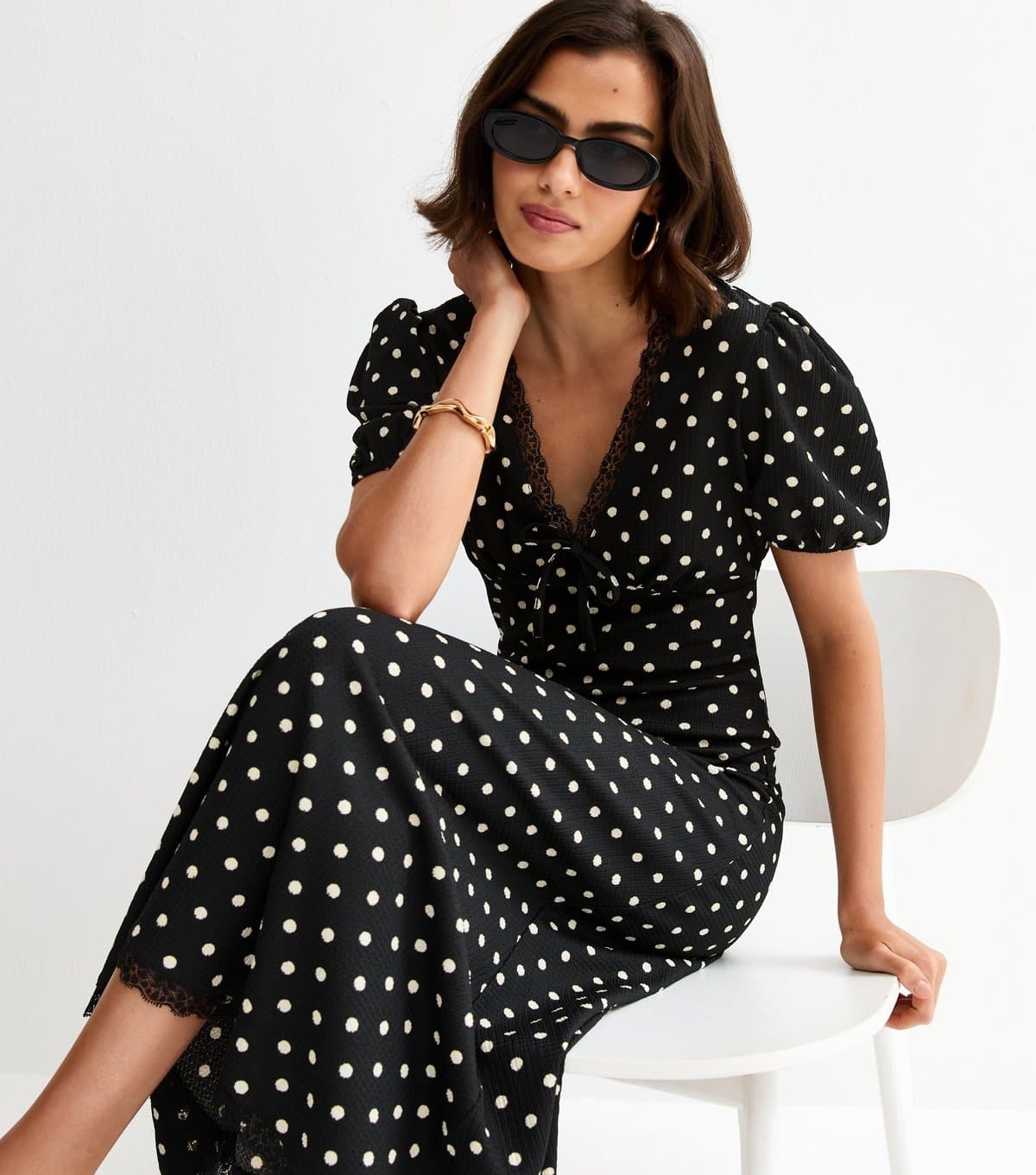 New Look Women's Black Polka Dot Short Sleeve Midi Dress New Look