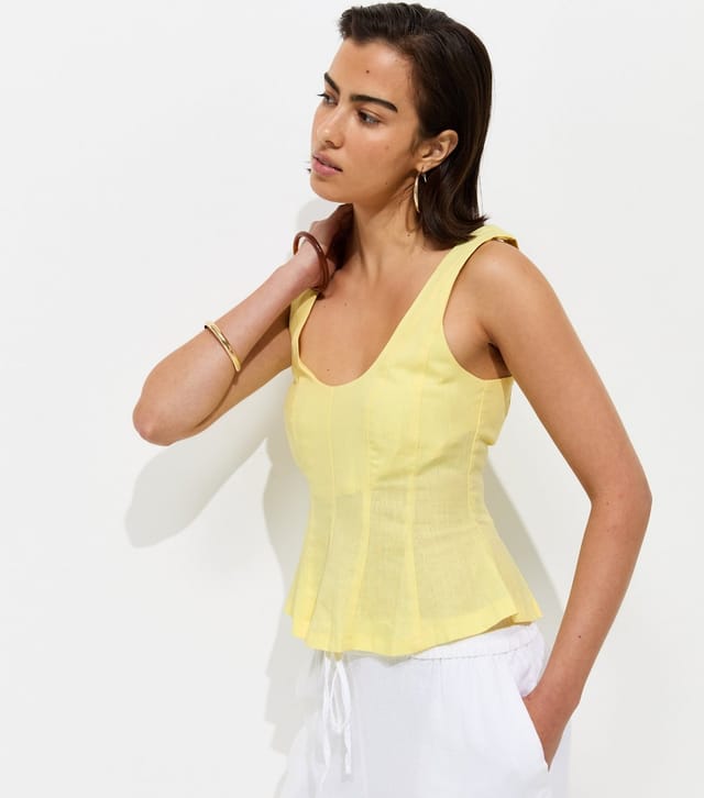 New Look Women's Light Yellow Linen Rich Scoop Neck Sleeveless Top New Look - 3