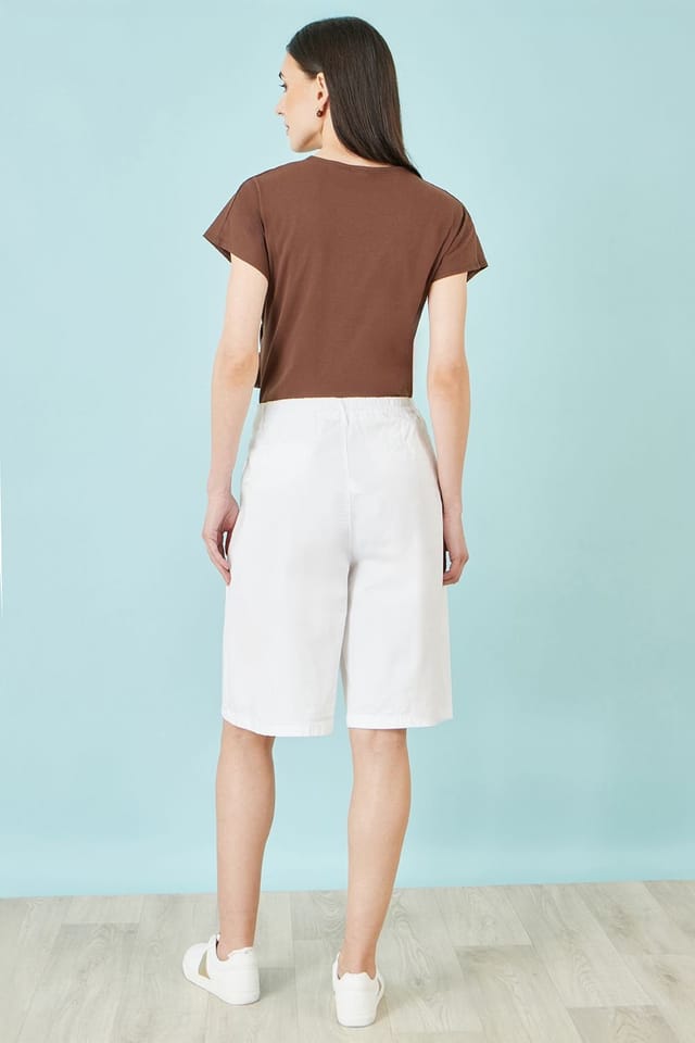 Yumi Yumi Women's Cotton Bermuda Shorts in White - 3