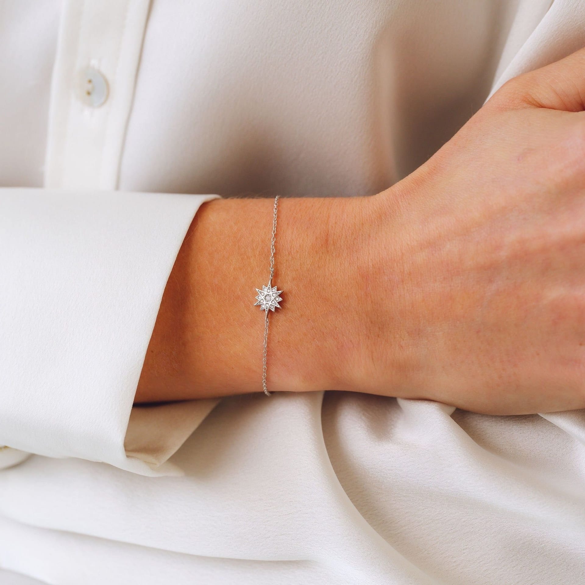 Gold Trip Gold Trip Women's Celestial Star Bracelet in Silver - 4