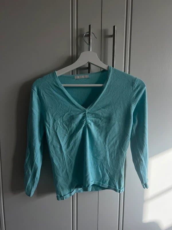 Marks & Spencer M&s aqua blue 3/4 sleeve knit v neck top