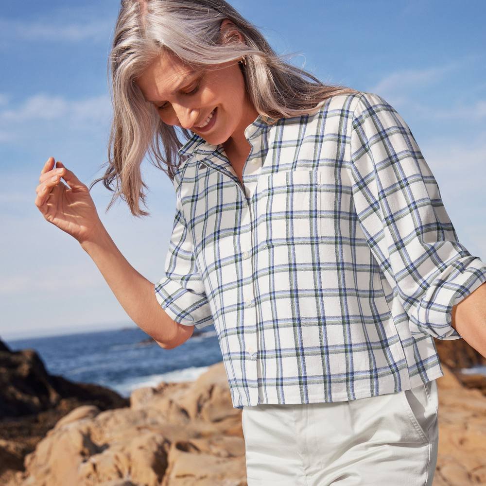 lands end Lands' End Women's Cropped Flannel Shirt in Ivory - 3