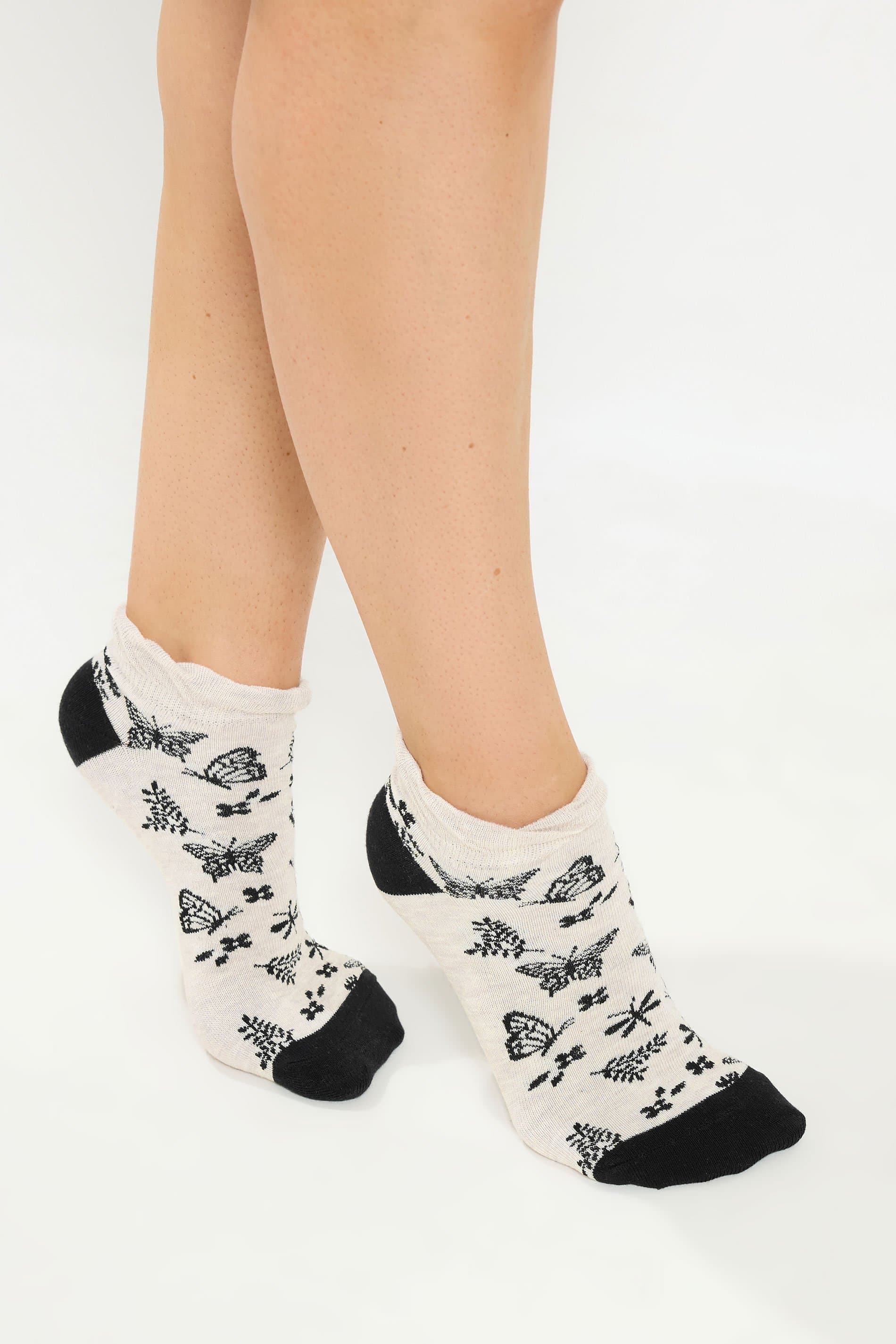 Yours 4 Pack Black Butterfly Liner Socks