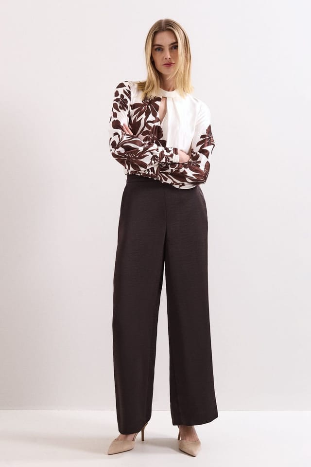 Phase Eight Phase Eight Women's Hattie Satin Printed Blouse in White - 3