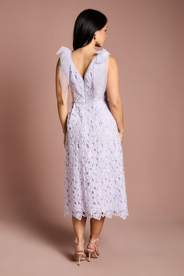 Coast Coast Women's Petite Bow Shoulder Organza Lace Midi Dress in Lilac - 3