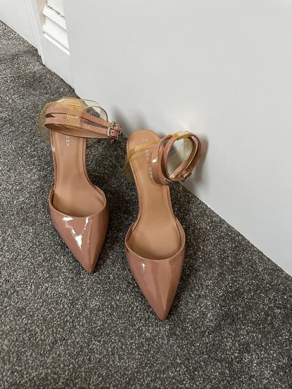New Look New look patent leather pointed heels