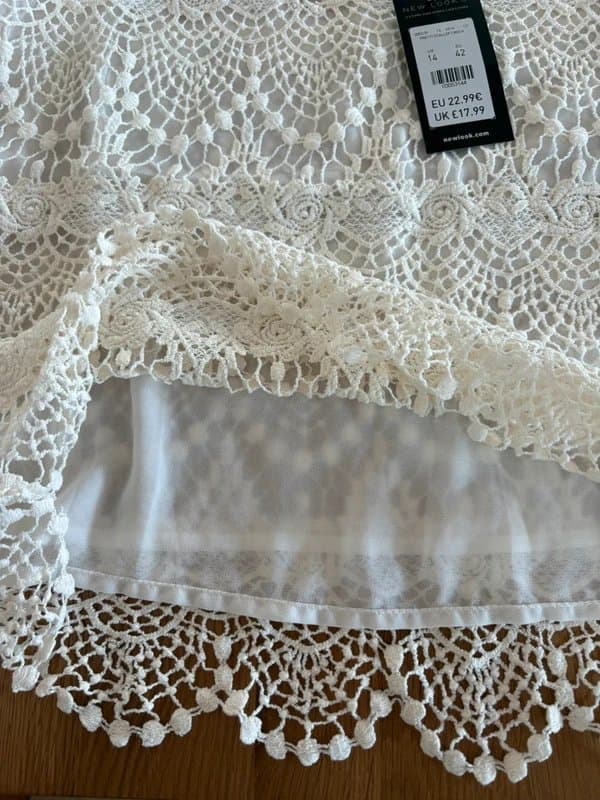 New Look New Look pretty scallop Size 14 new with tags