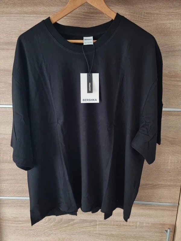 Bershka T-shirt
