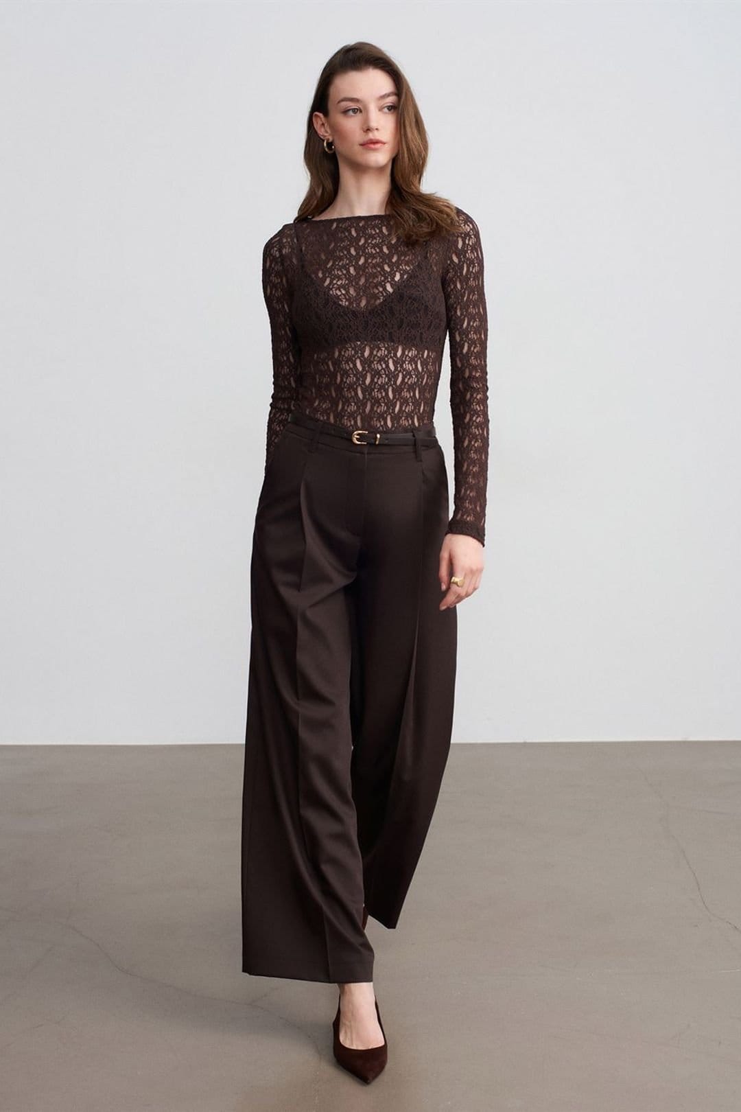 Dilvin Dilvin Women's High-waist Wide-leg Crepe Trousers in Chocolate - 4