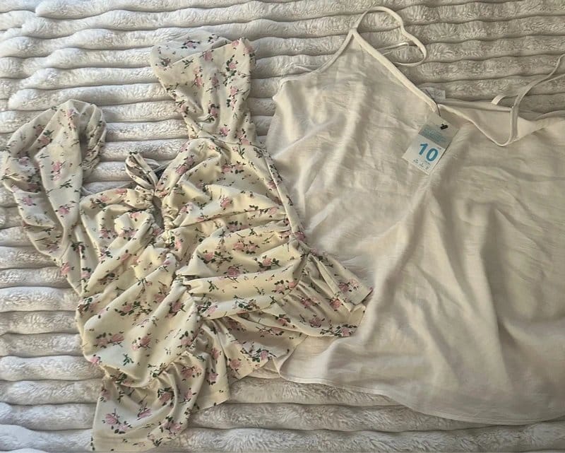 New Look Women’s bundle tops size 10 cream x2 - 1