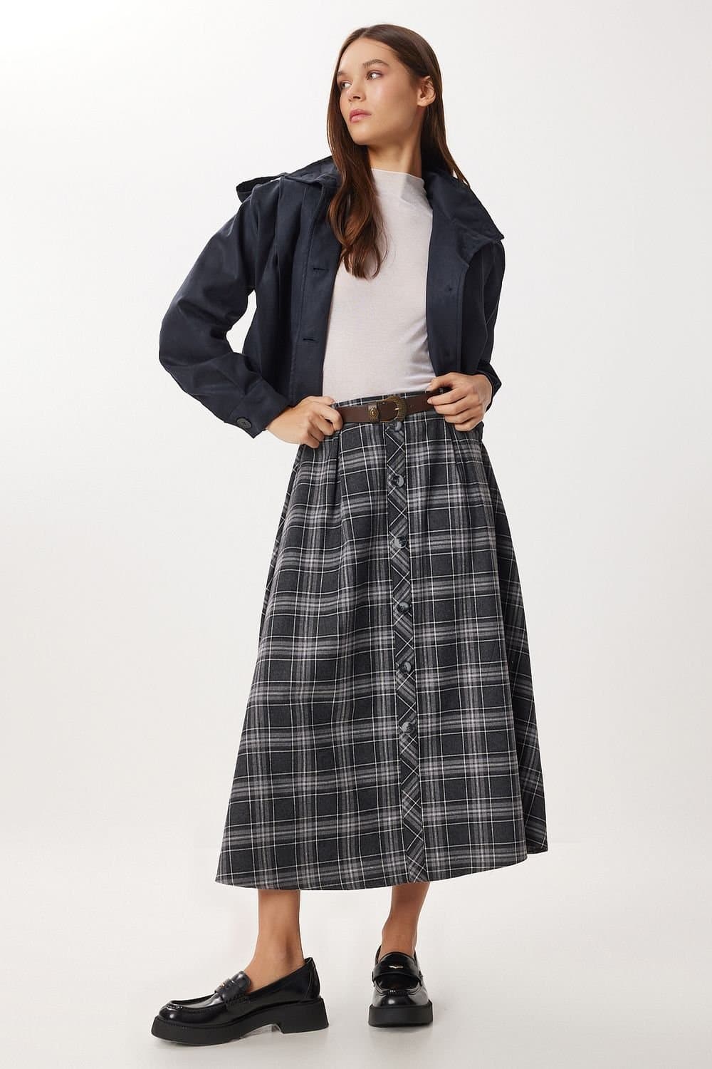 Happiness Istanbul Happiness Istanbul Women's High Waist Midi Skirt with Button Closure in Navy