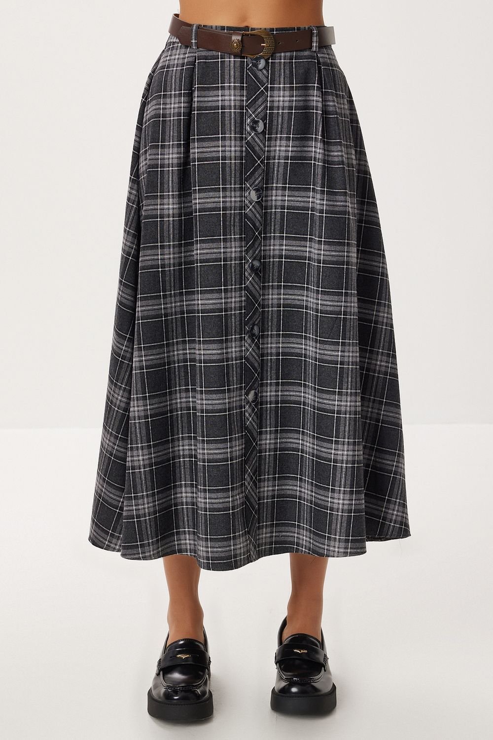 Happiness Istanbul Happiness Istanbul Women's High Waist Midi Skirt with Button Closure in Navy - 3