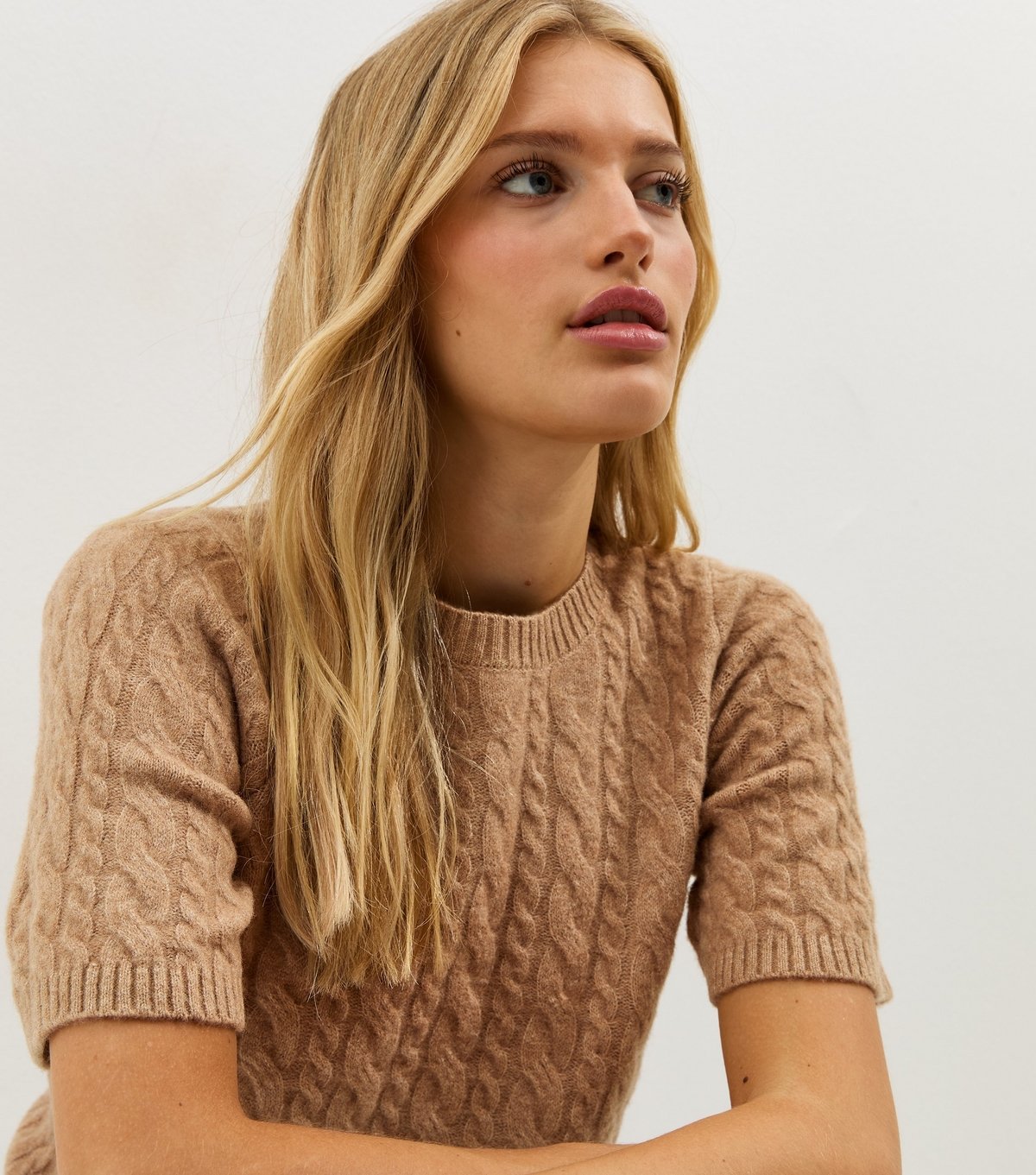 New Look Women's Camel Cable Knit Top New Look - 2