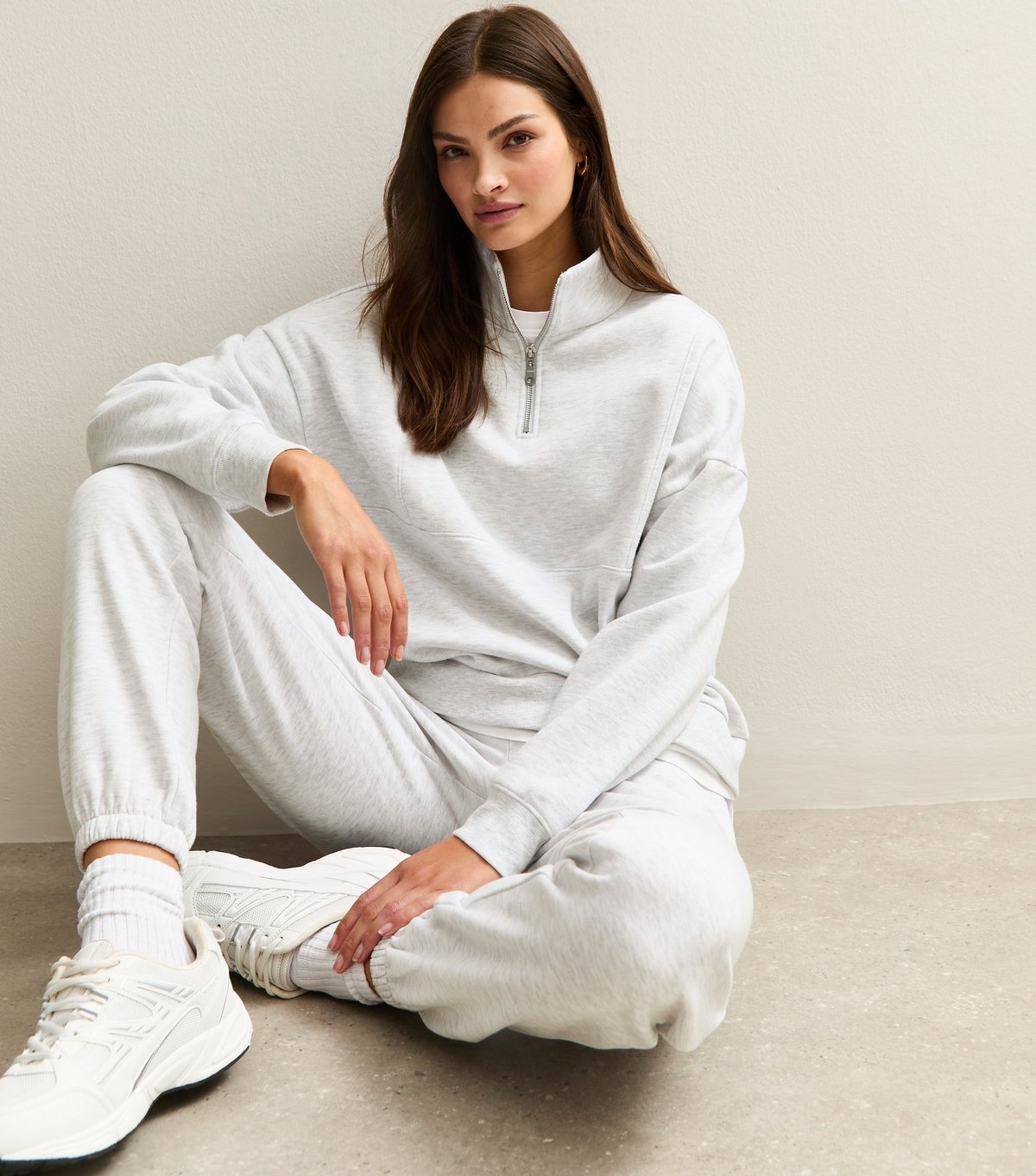 New Look Women's Tall Grey Marl Cuffed Joggers New Look - 2