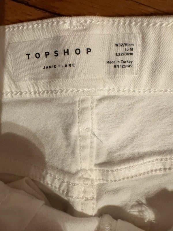Topshop Topshop Jamie Flare White High Waist Jeans Size W32 L32
