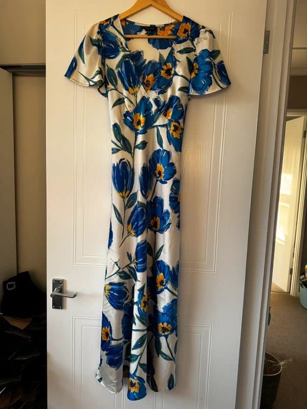 New Look Floral Midi Dress 12