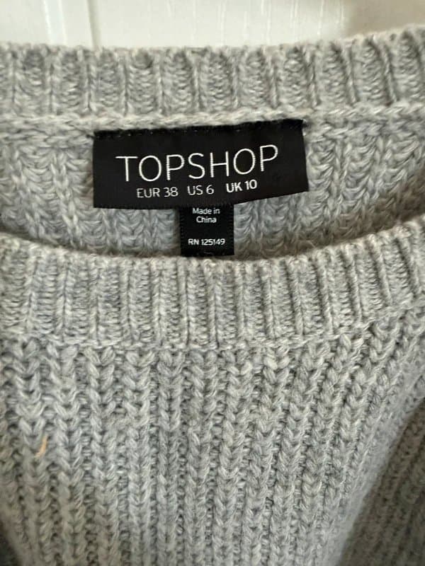 Topshop Topshop grey cropped knitted jumper